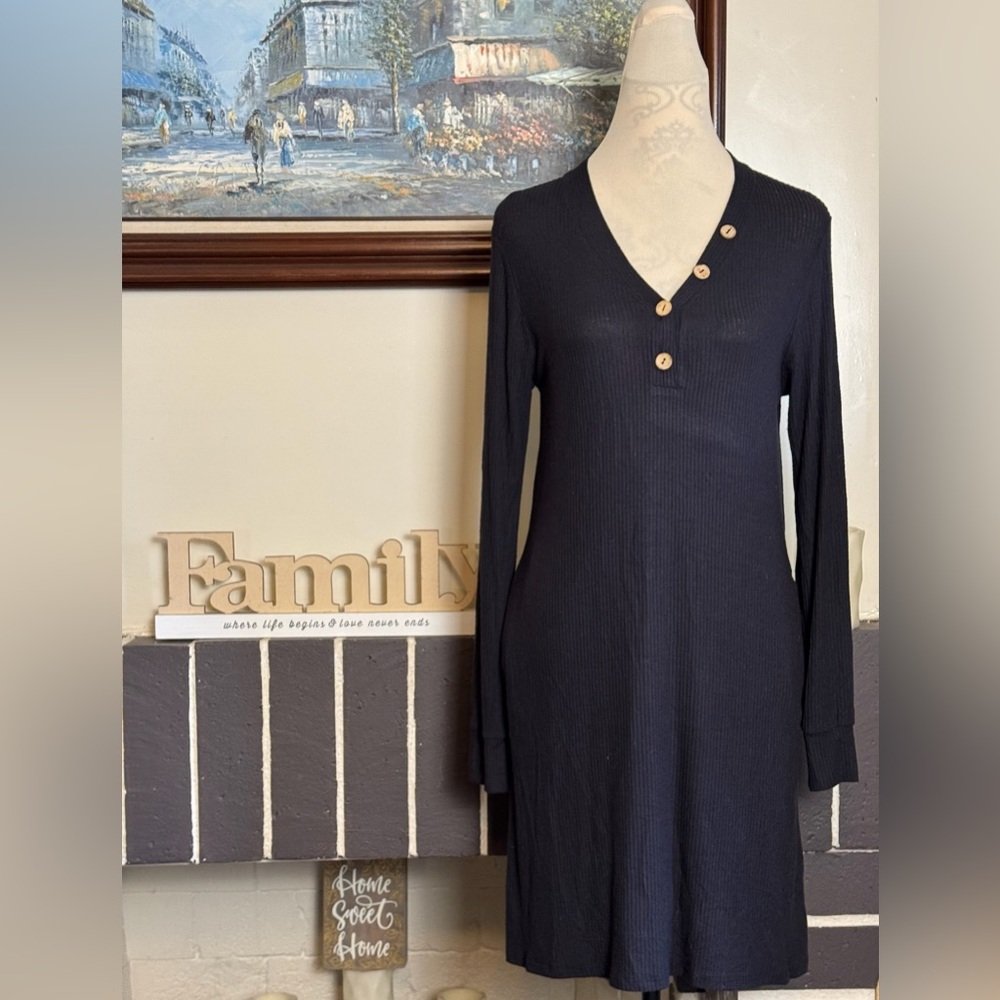 Jenny Boston Black Ribbed Button-Detail Dress NWT